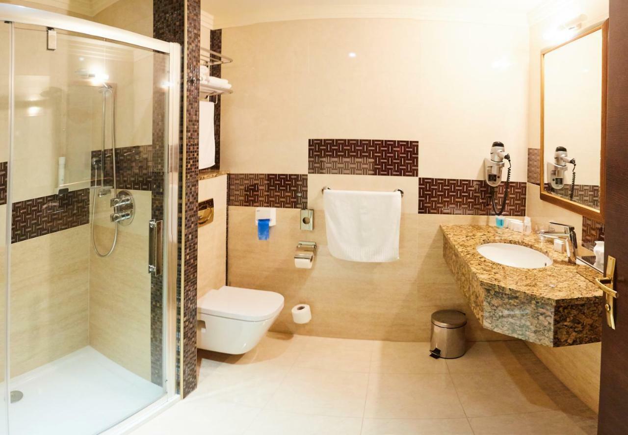 Casino&Hotel Admiral Alzbetin Zelezna Ruda Ngoại thất bức ảnh